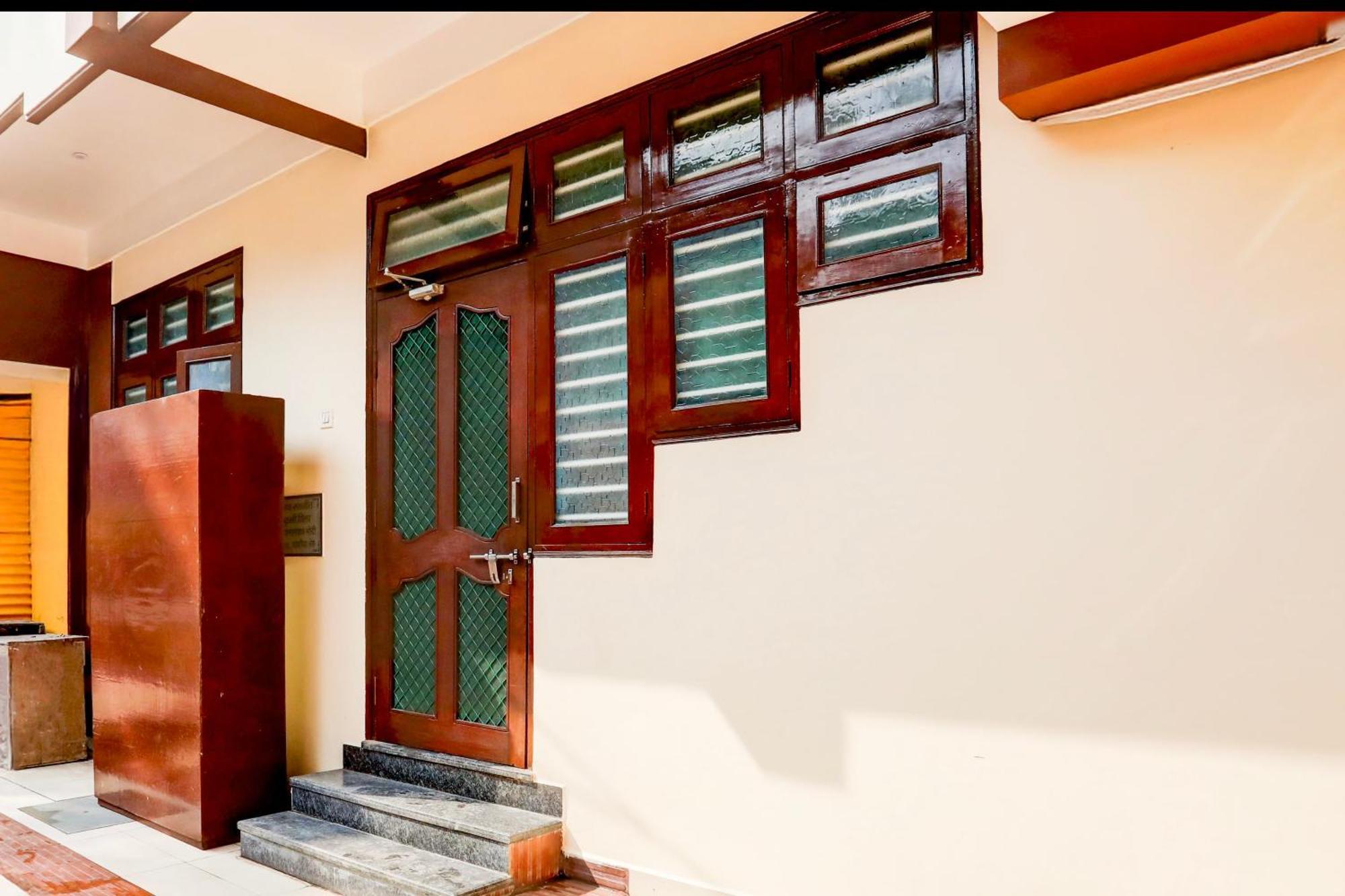 Hotel O The Baba Gest House Indore Eksteriør bilde