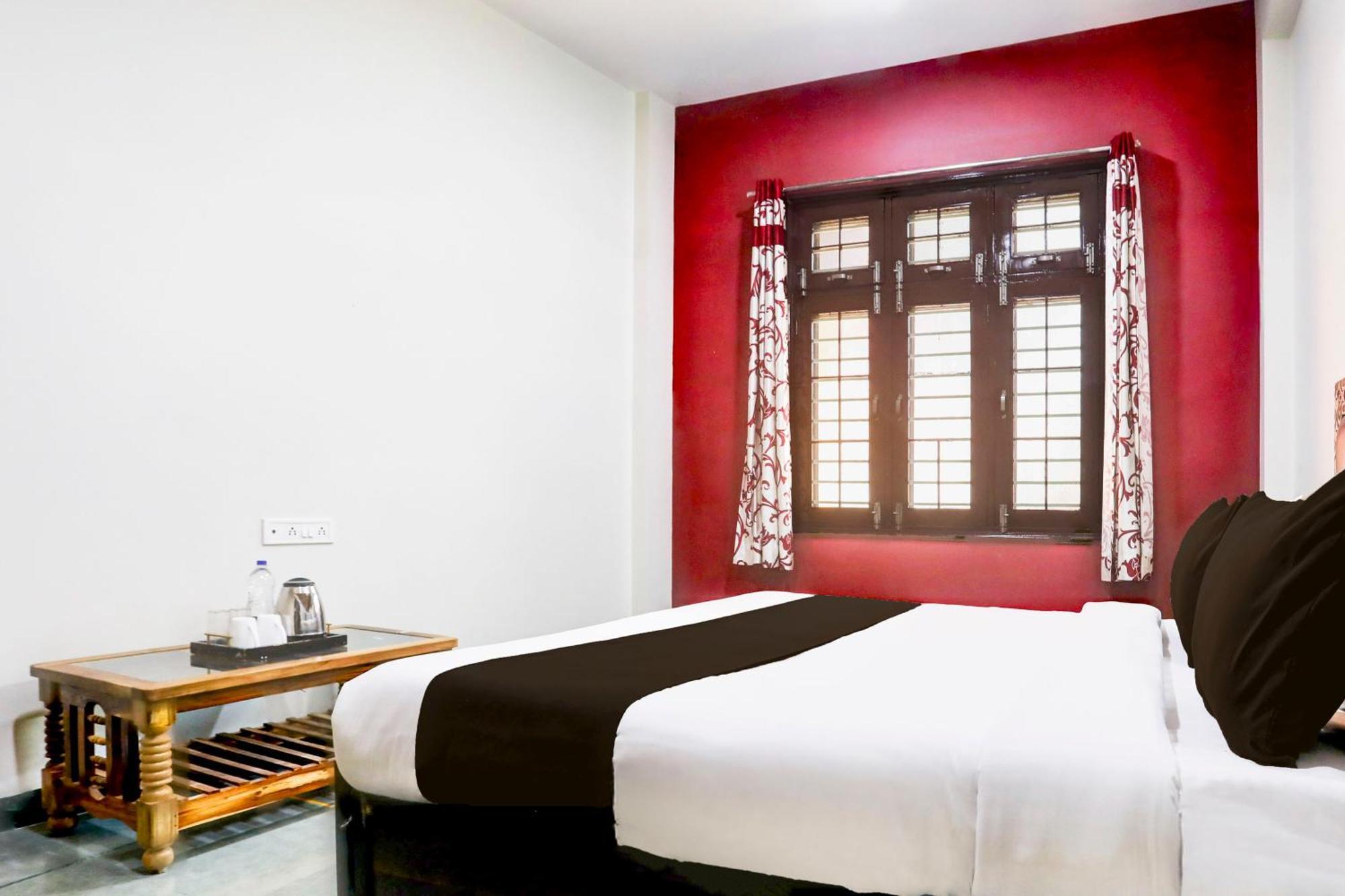 Hotel O The Baba Gest House Indore Eksteriør bilde