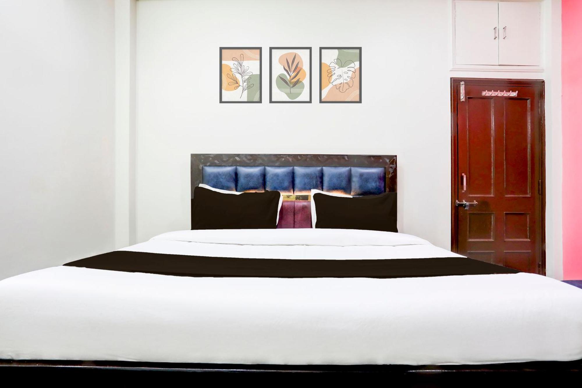 Hotel O The Baba Gest House Indore Eksteriør bilde